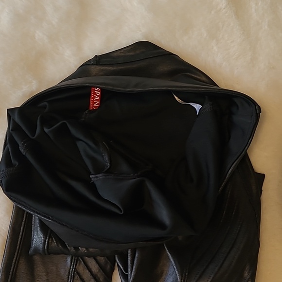 Spanx Black Moto Faux Leather Ribbed High Waisted Leggings Small - Picture 9 of 11